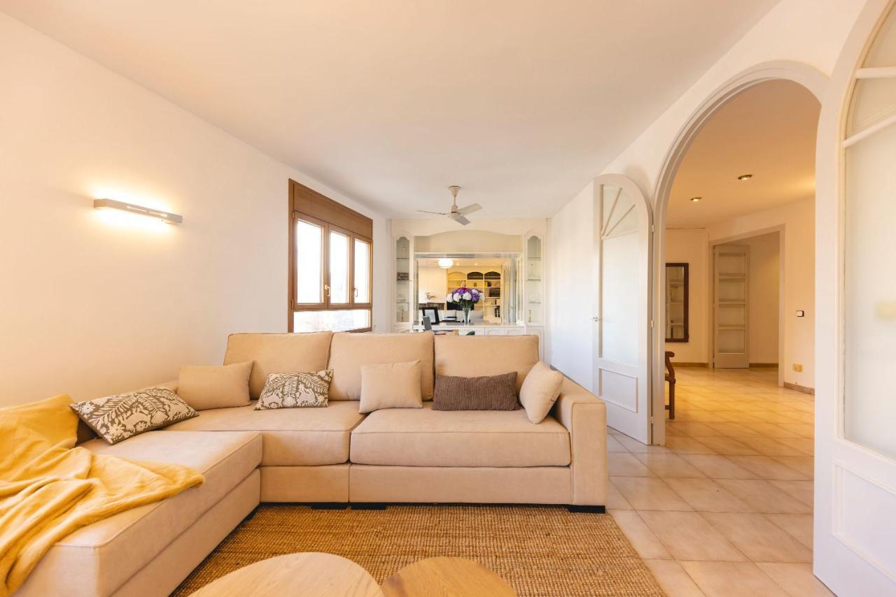 Bravissimo El Lleo, Bright 4-Bedroom Apartment Girona Luaran gambar