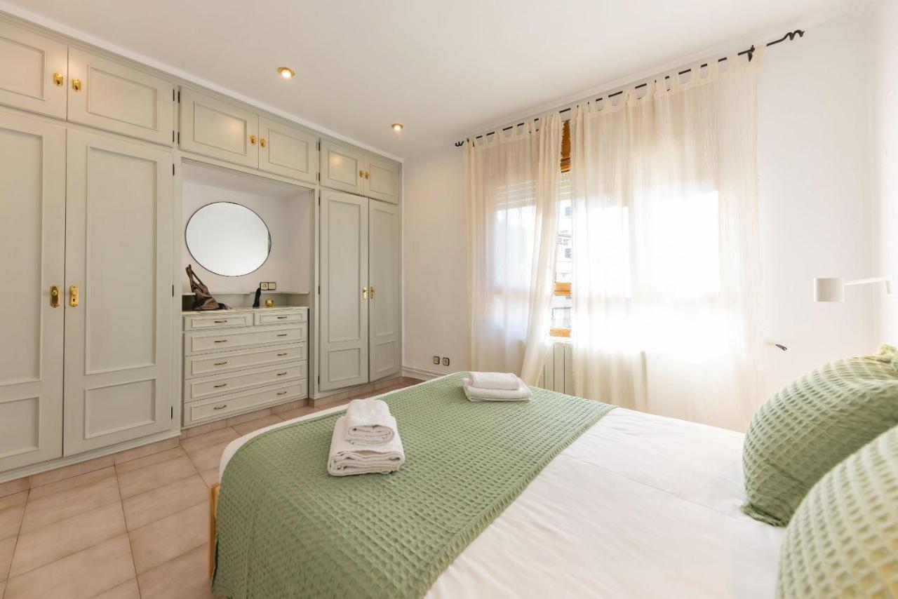 Bravissimo El Lleo, Bright 4-Bedroom Apartment Girona Luaran gambar